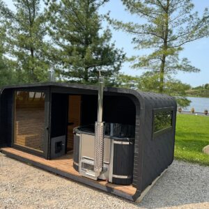 Luxury Sauna and hot tub combo