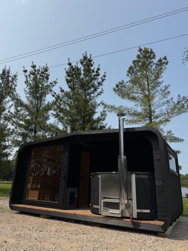 Luxury Outdoor Sauna & Hot Tub Combo - Image 10