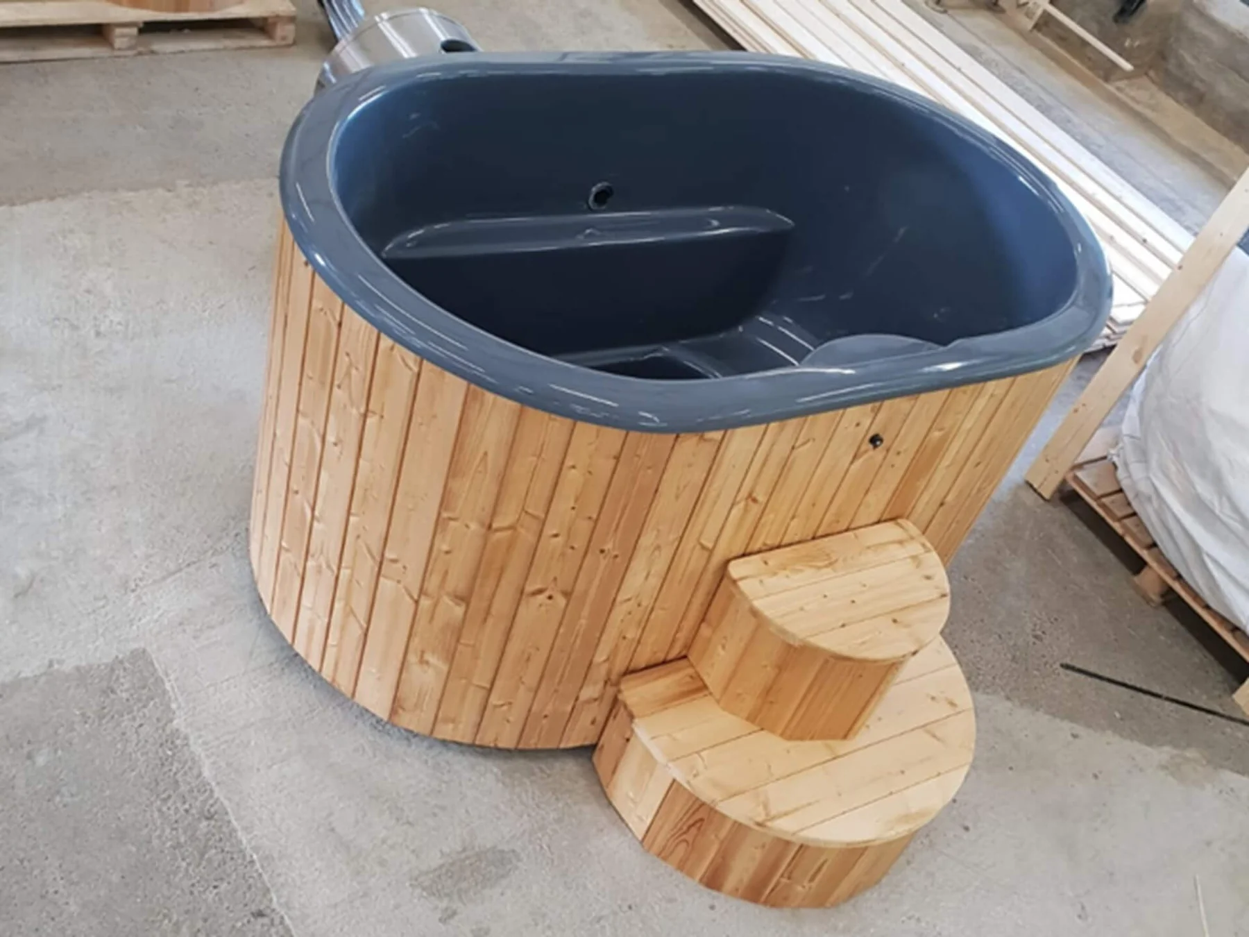 Cold Tub OFURO with natural thermowood cladding and grey fibreglass insert shown from above